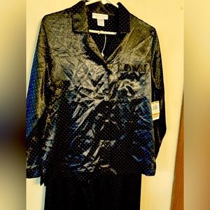 Morgan Taylor Adult PJ for anytime, NWT